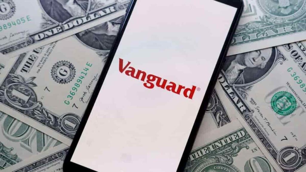 This dynamic Vanguard ETF set to outperform the S&P 500 in 2025