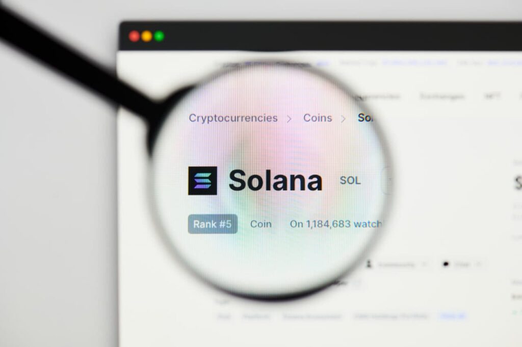 Solana (SOL) network revenue soars to 3-week highs thumbnail