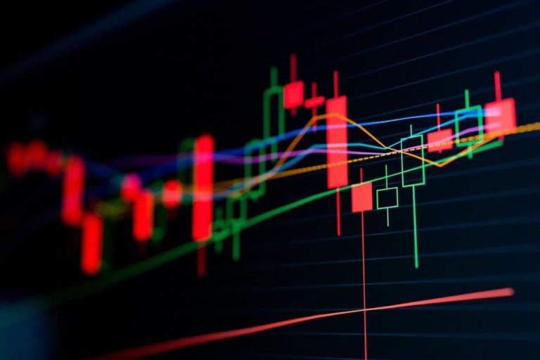 Sell alert: 2 overbought stocks to avoid trading this week thumbnail