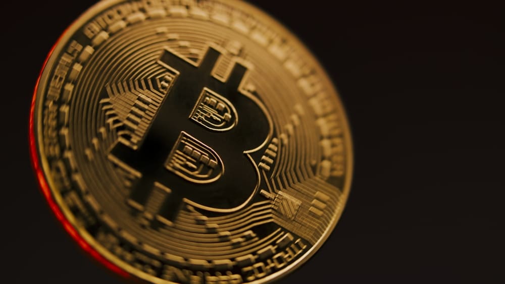 Corporate Bitcoin holdings surge 35% in one quarter, Here's who is buying thumbnail