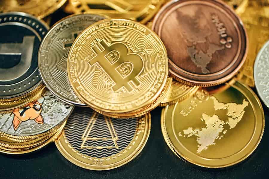 BlackRock Soars Past Coinbase and Binance in BTC Holdings