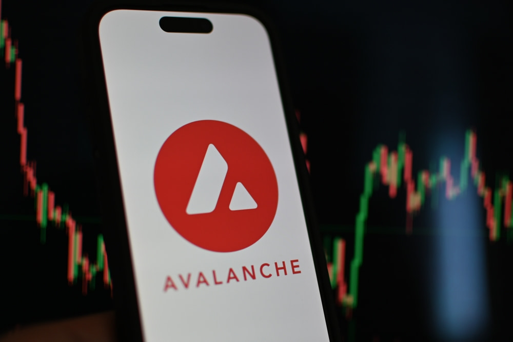 Wyoming’s Frontier stable token (FRNT) launches on Avalanche, becoming the first state-issued stablecoin  thumbnail