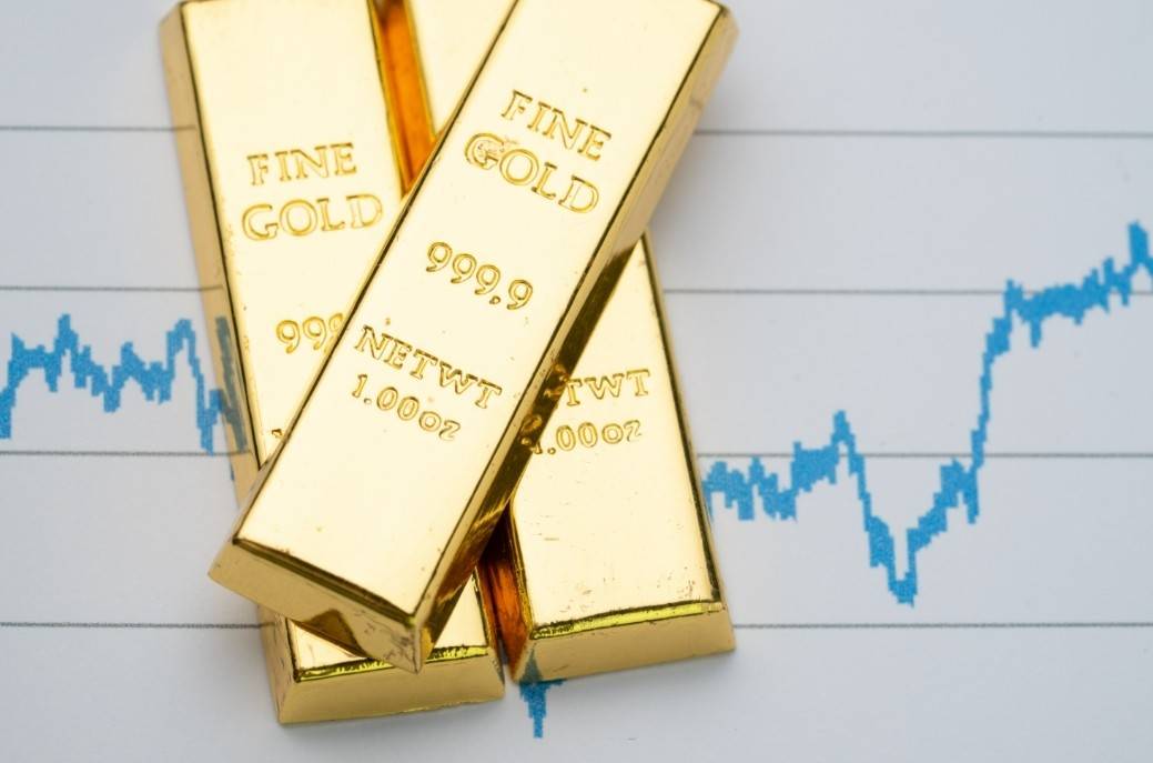 Экономист предсказывает, когда золото может достичь 6000 долларов