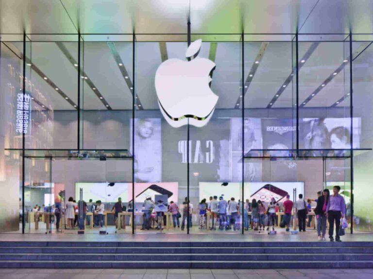 Wall Street analysts update APPL stock price after Apple event thumbnail