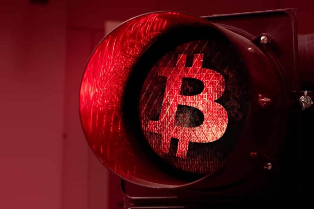 Monster Bitcoin crash alert as BTC erodes $146 billion in a day thumbnail