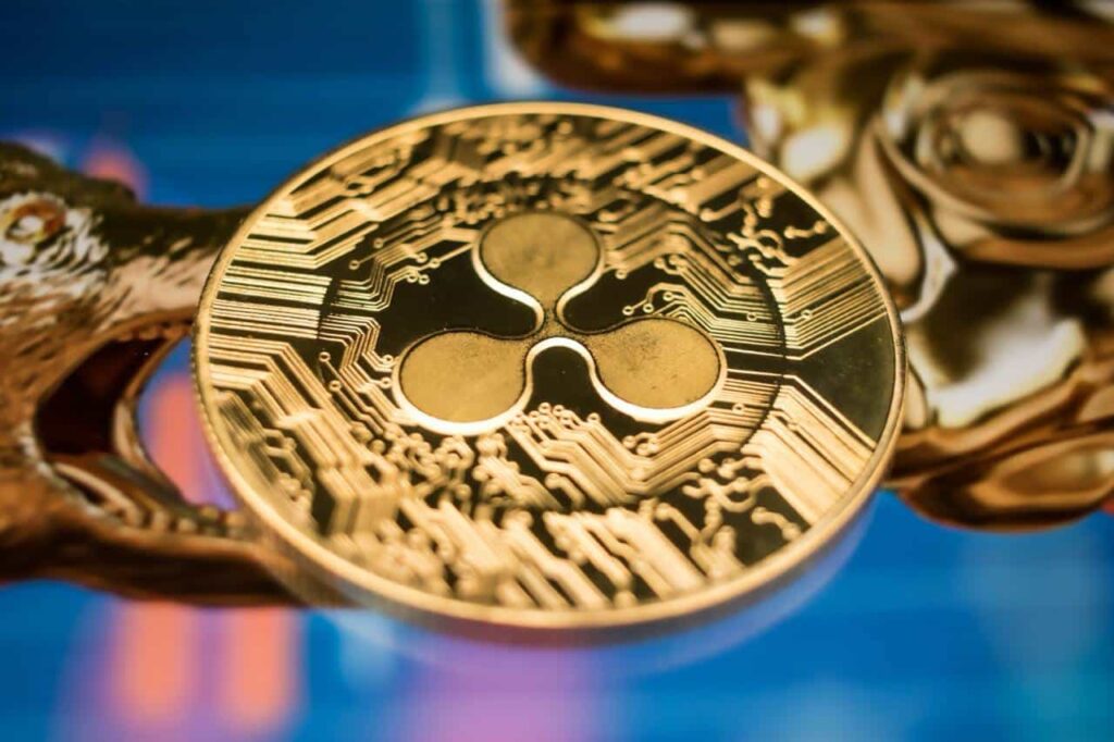 XRP price plummets wiping out $10 billion overnight thumbnail