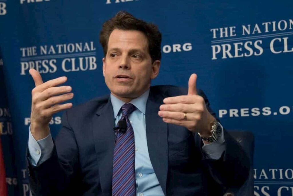 Solana could play a role in BlackRock’s tokenization strategy, says Anthony Scaramucci 