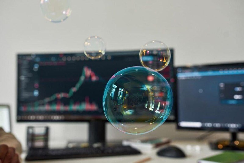 Economics professor warns ‘we definitely have a bubble in the stock market’ thumbnail