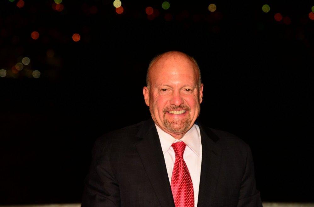 Jim Cramer reveals the stock he ‘wanted to own most’ for 2026 thumbnail