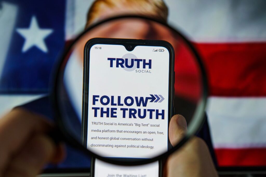 DJT stock soars 6% as Trump reveals positive Iran talks thumbnail