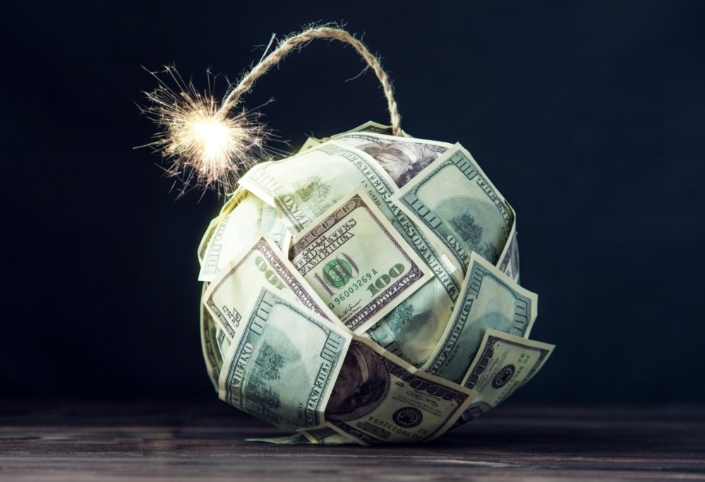 Economist says War in Iran leads to a ‘complete economic catastrophe’