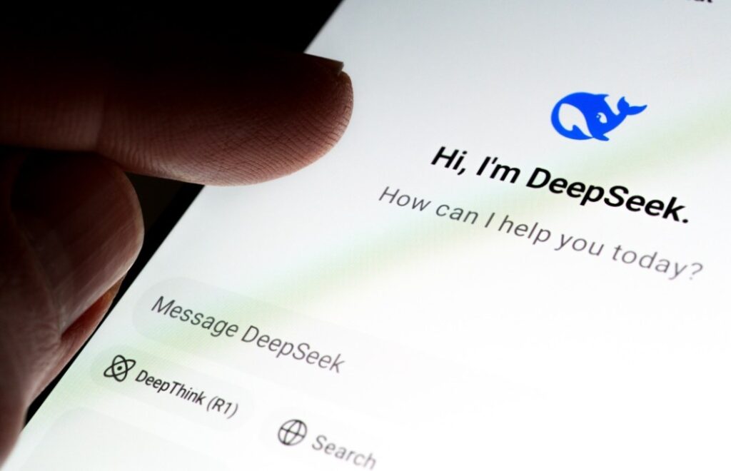 We asked DeepSeek to make a $1,000 crypto portfolio thumbnail