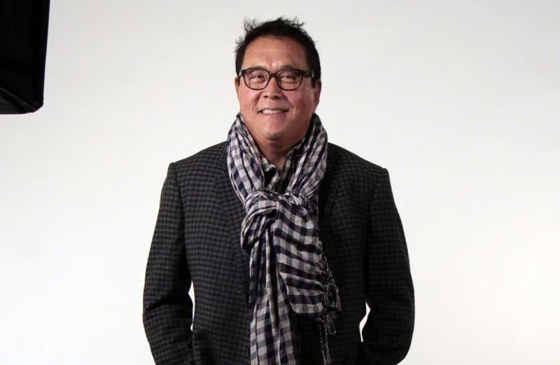 Robert Kiyosaki warns the ‘global economy is crashing’